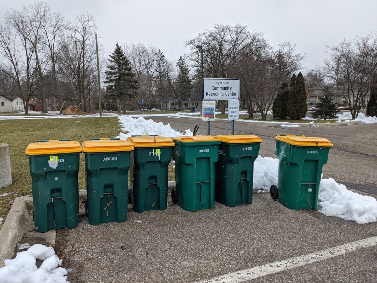 Ann Arbor opening new recycling plant. Here's what not to put in curbside  bins. 