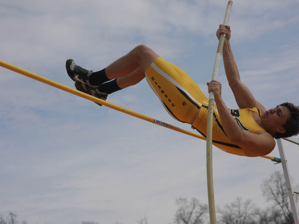 TRACK & FIELD: Distance Runners, Relays Lead Saline Past Monroe | The ...