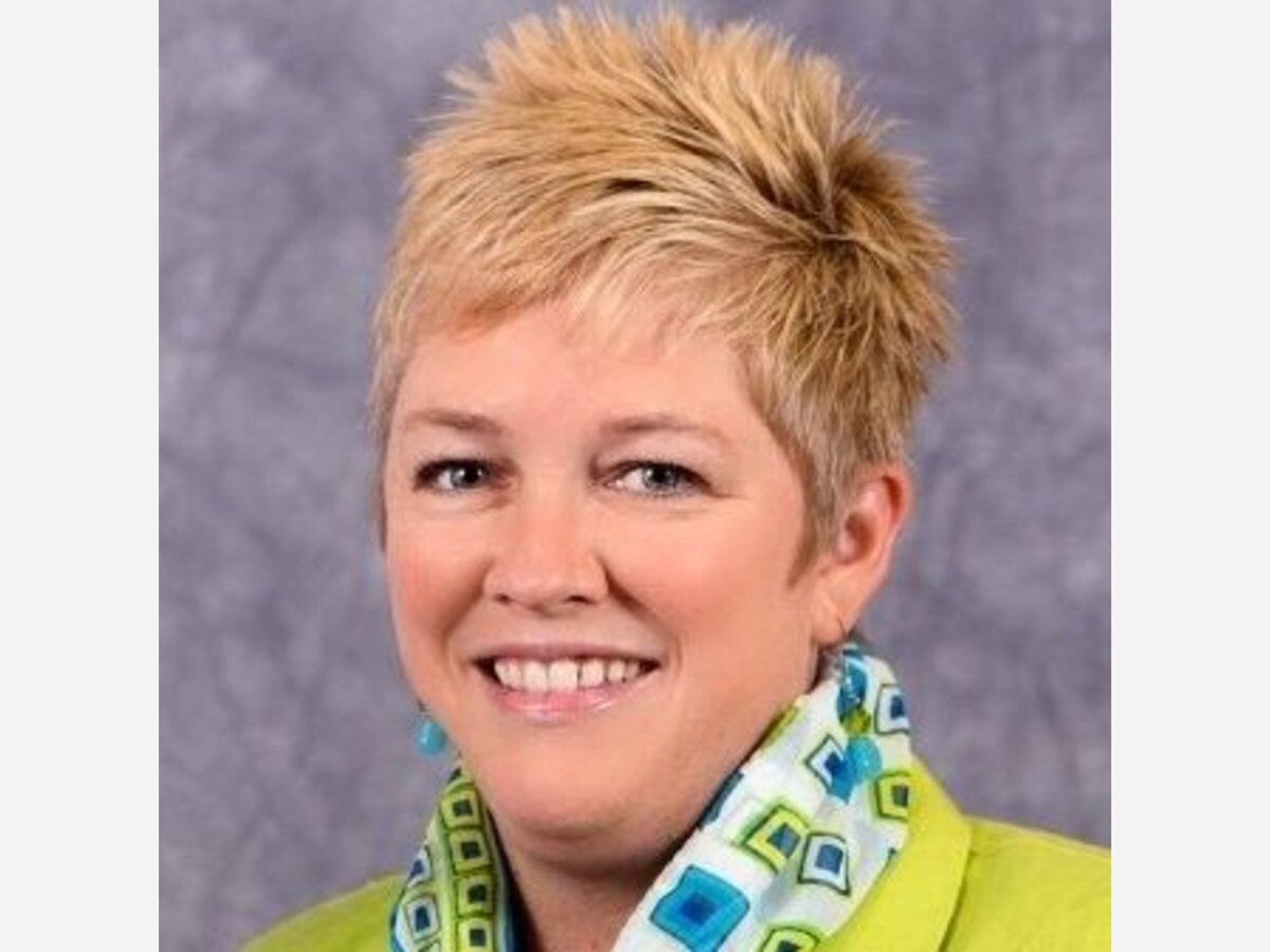 Saline Area Chamber of Commerce Hires Michelle Dugan As Executive