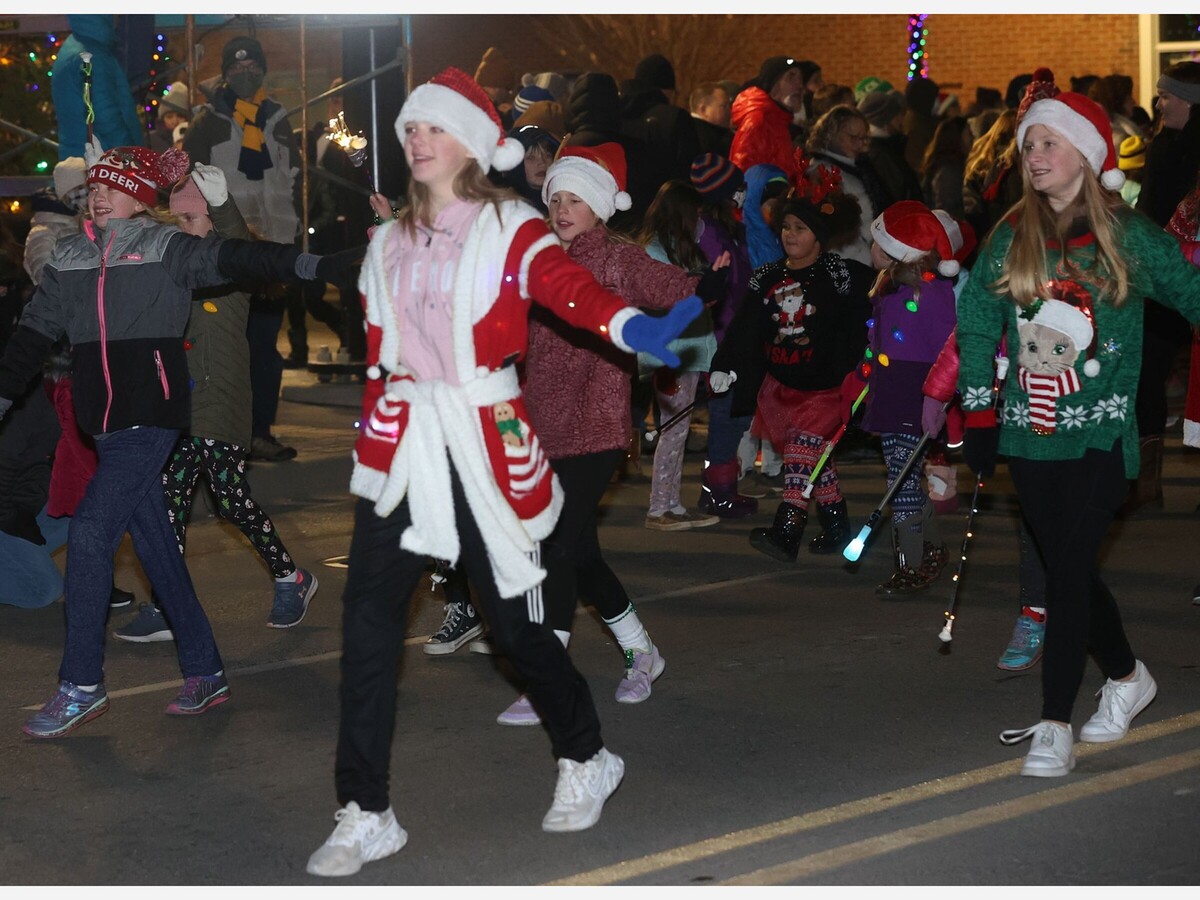 Saline Twirlettes Are Grand Marshals of the Saline Holiday Parade, Dec