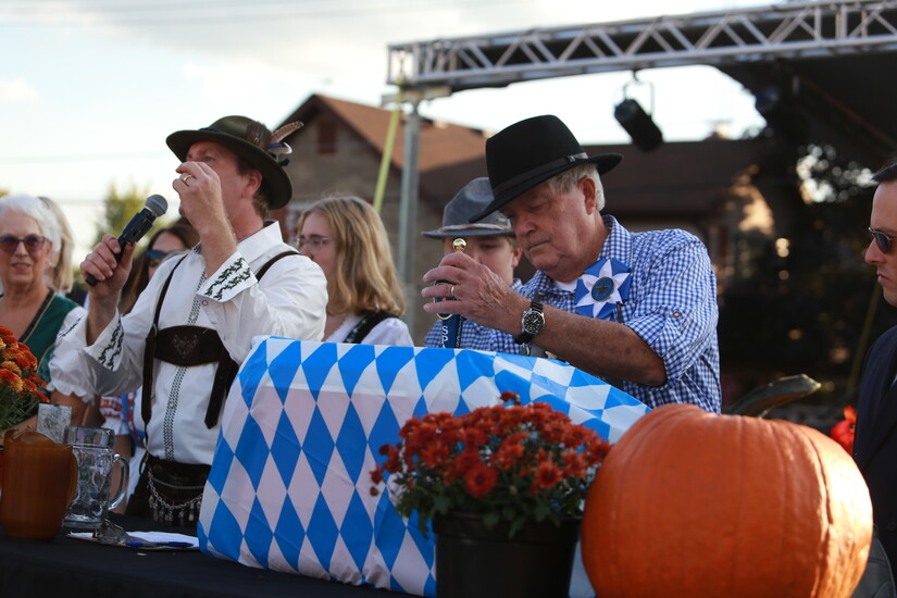 The Golden Keg Is Tapped, Saline Oktoberfest Has Begun The Saline Post