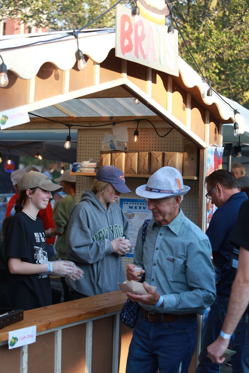 The Golden Keg Is Tapped, Saline Oktoberfest Has Begun The Saline Post