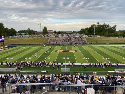 Live Reporting the Saline-Huron Football Game @ Hornet Stadium