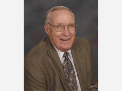Howard Hill, World War II Veteran, Was a Teacher and Leader in Saline Schools for 37 Years