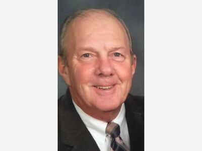 Jerry Hitchcock, Husband and Father, Worked More than 35 Years as an Accountant at GM