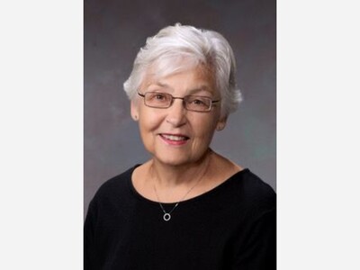 Norma Smith, Mother of 4, was a Trailblazer who Retired as VP of UMI