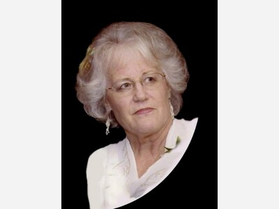 In loving memory of Jane Elizabeth Darling