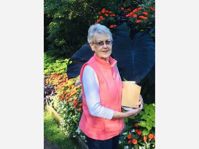 Patricia Burmeister, Wife and Mother, Was Known for Keeping a Lovely Home With Abundant Flower Gardens