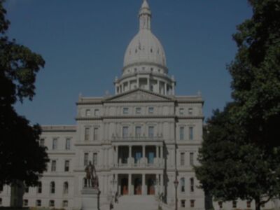 Michigan Votes: Senate Passes Tax Cut, House Approves Divorce Rule, Robo-Bartenders
