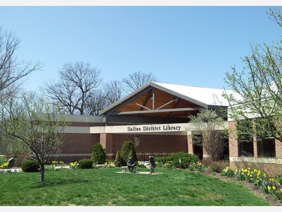 Saline Library Ends Late Fees