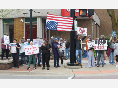 Videos: Anti-Trump Protests in Downtown Saline