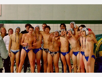 Saline-Skyline Water Polo Team Advances to the State Finals Tournament