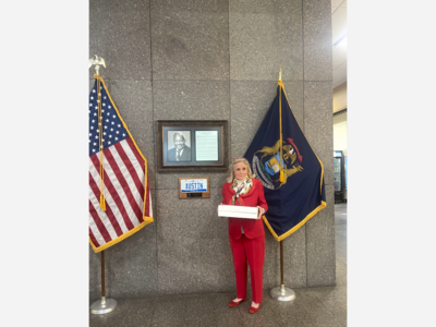Congresswoman Debbie Dingell Files for Reelection