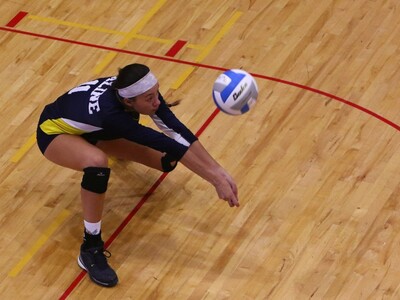 Saline Volleyball Team Sweeps Rivals at SEC Red Jamboree