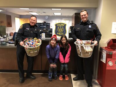 Viva Voce Youth Choir Continues Their Mission of Service to the Community