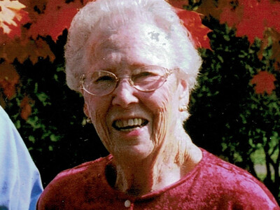 Mary MacDonald Served in the Navy in World War II, Was a Life Member of the Order of the Eastern Star