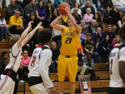 Rosters Announced for Hornet Basketball Alumni Game