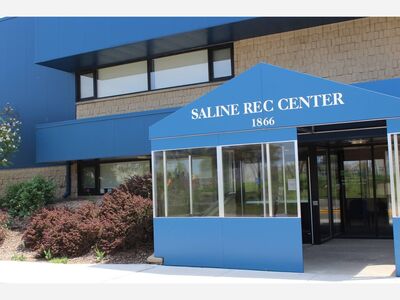 Front Desk Reception – Saline Rec Center