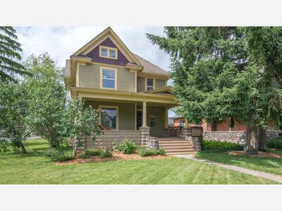 Historic Home In Downtown Saline