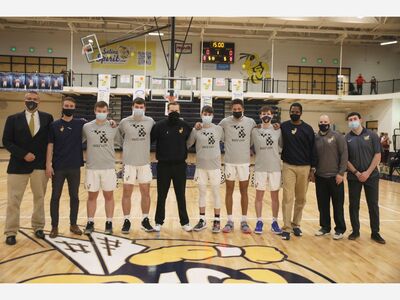 BASKETBALL: Saline Celebrates Senior Night with 59-47 Win Over Jackson Parma Western