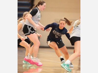 BASKETBALL: Saline Girls Take Two in Scrimmages Saturday