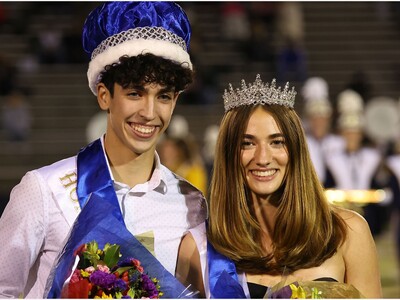 VanHaaften, Murphy Named 2025 Saline Homecoming King and Queen