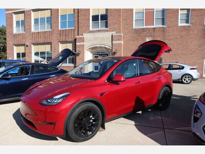 Plug-in Vehicle Show April 27 at Junga Ace Hardware