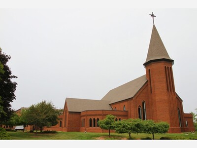 What to do in Saline: Fish Fry, Disabilities Mass, Fiber Expo, Food Trucks, Farmers Market and More.