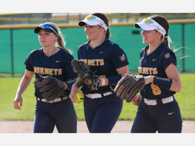 SOFTBALL: Saline Still Unbeaten in SEC Red