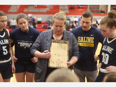 BASKETBALL: Saline Girls Defeated at Bedford