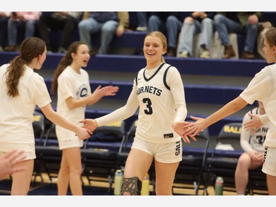 GIRLS BASKETBALL: Saline Streaks Past Skyline for Fourth Straight Win