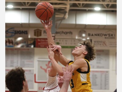 BOYS BASKETBALL: Costigan Scores 16 in Saline's 72-51 Victory