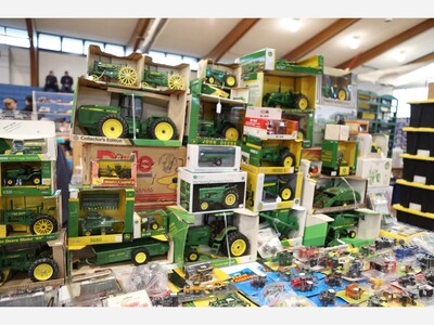 What to do in Saline this weekend: Blood Drive, FFA Farm Toy Show, Farmers Market, Free Chocolate and More