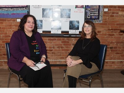 VIDEO: Mary Dettling and Karrie Waarala Discus Murder in the Alley Play