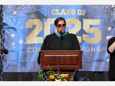 Saline High School Principal Stager Headed for Dexter