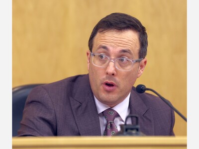 Mayor Marl Announces Re-Election Plans