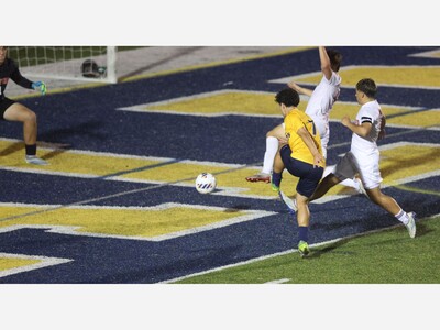 SOCCER: Saline Snaps 3-Game Slump By Beating Bedford