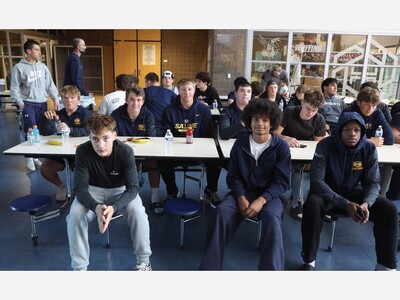 FOOTBALL: Hornets Gather for Team Meal, Playoff Selection Show