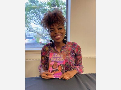 Award-Winning Author Speaks at Saline District Library