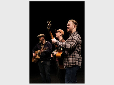 The Janzen Boys – Open Fields Tour