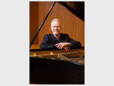 Cellist Robert Reed & Pianist Timothy Cheek – Beauty, Fire & Soul: A Cello Mosaic of Eastern Europe and Latin America