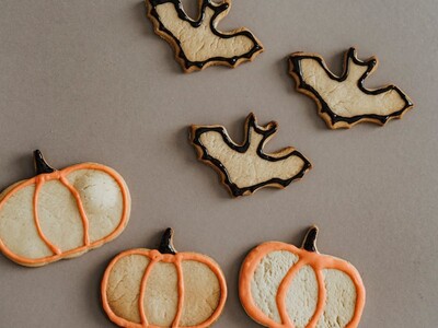 Halloween Cookie Decorating